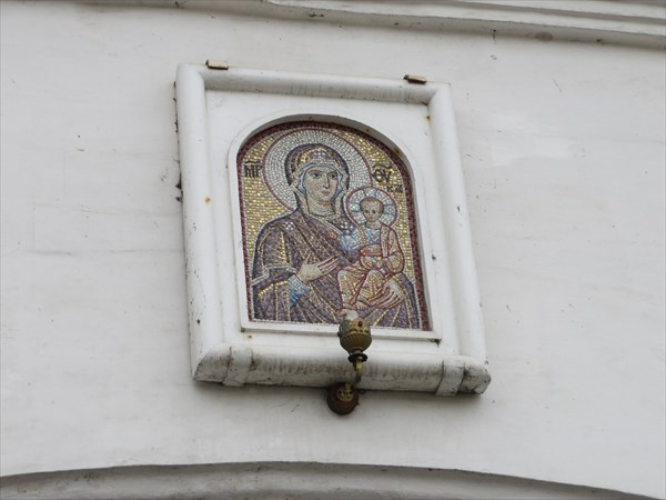 077-Надвратная икона Новодевичьего монастыря.